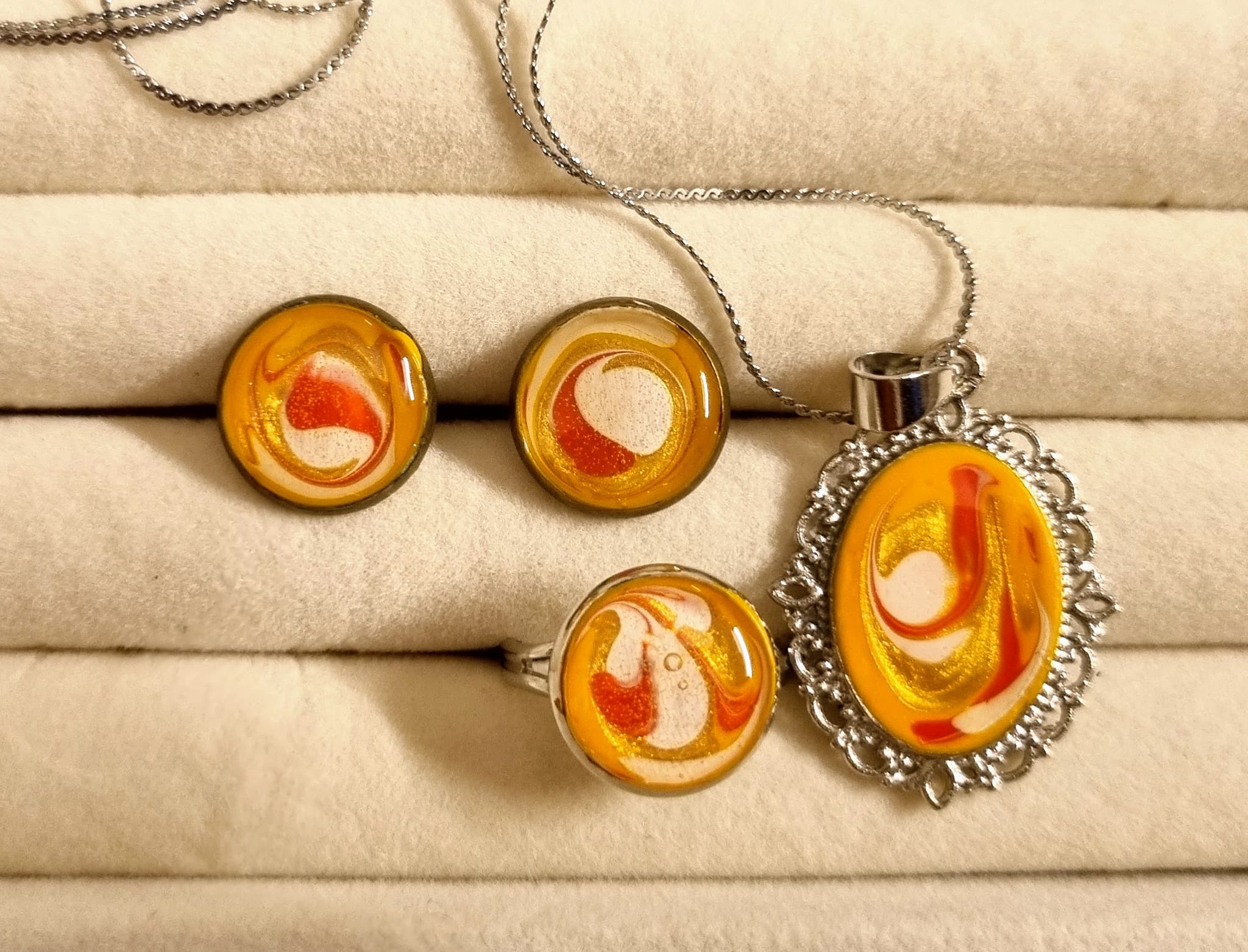 Pendant Set with Tops & Adjustable Ring