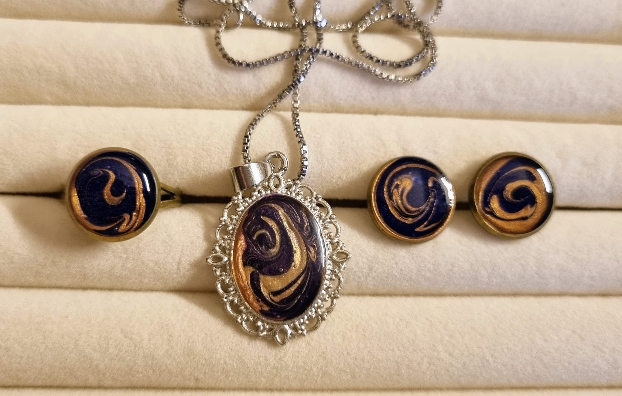 Pendant Set with Tops & Adjustable Ring  # 10
